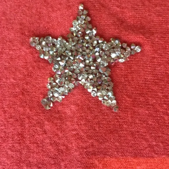 FESTIVE ⭐️ SWEATER - Picture 3 of 6